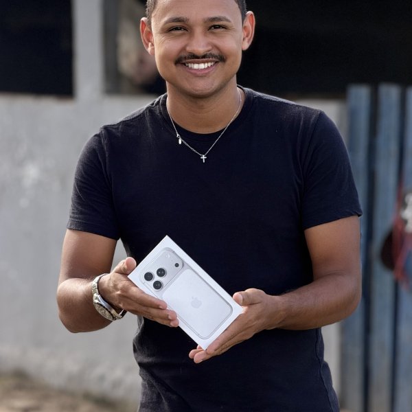 IPHONE 17 PRO OU SALÁRIO NA SUA CONTA 💸